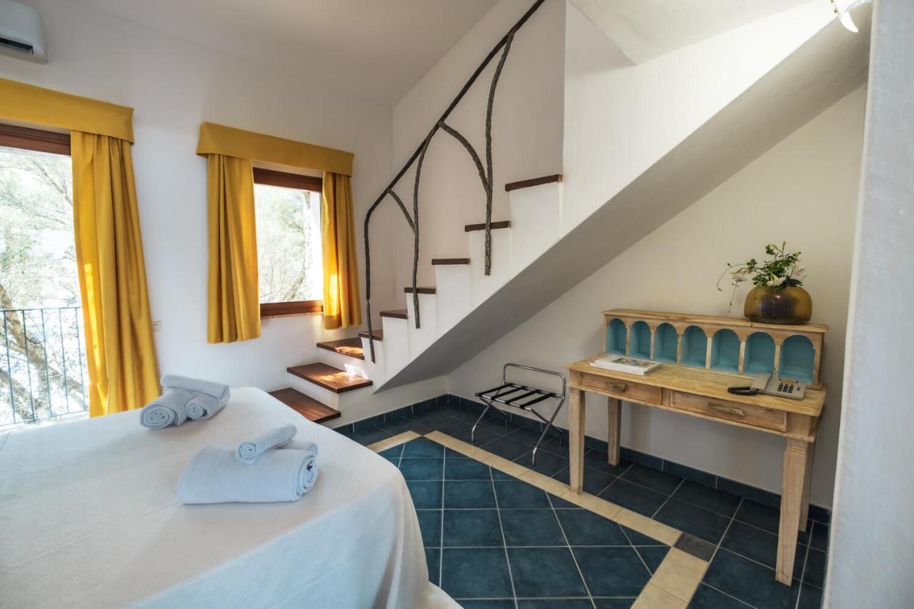 La Suera San Pantaleo Hotel Værelse billede