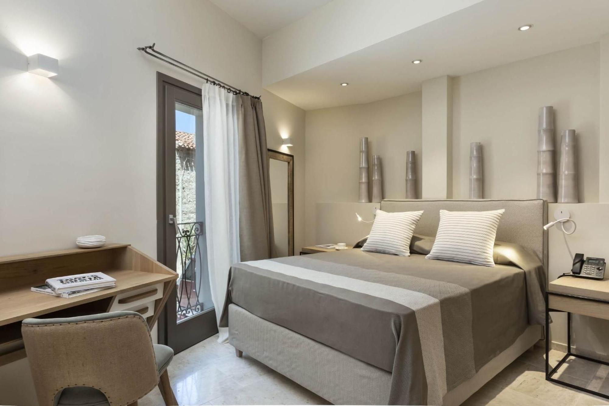 La Suera San Pantaleo Hotel Eksteriør billede
